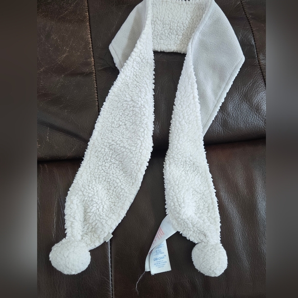 3 For $15 Okaidi Cozy White Kids Scarf with Pom Poms - Picture 2 of 3